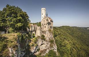 Schloss Lichtenstein auf der Schwäbischen Alb